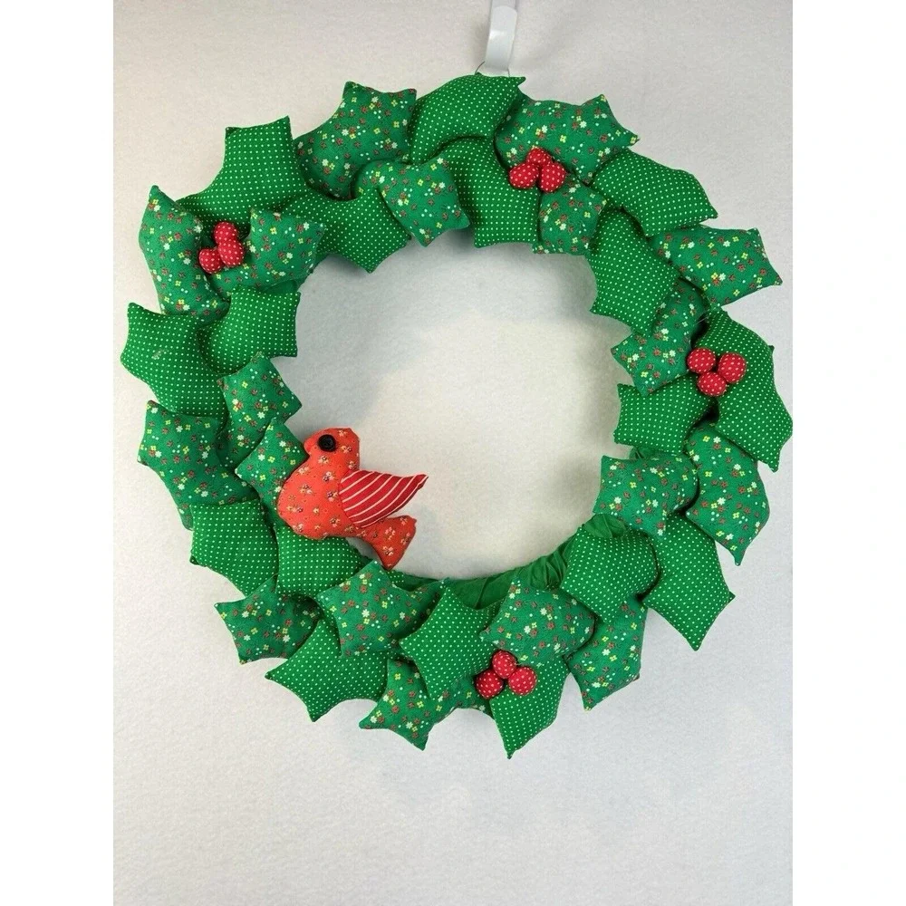 Vtg‎ Handmade Fabric Christmas Wreath Patchwork Stuffed Puffy Retro 80s 23